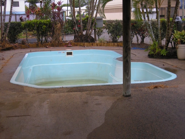 pool repair townsville